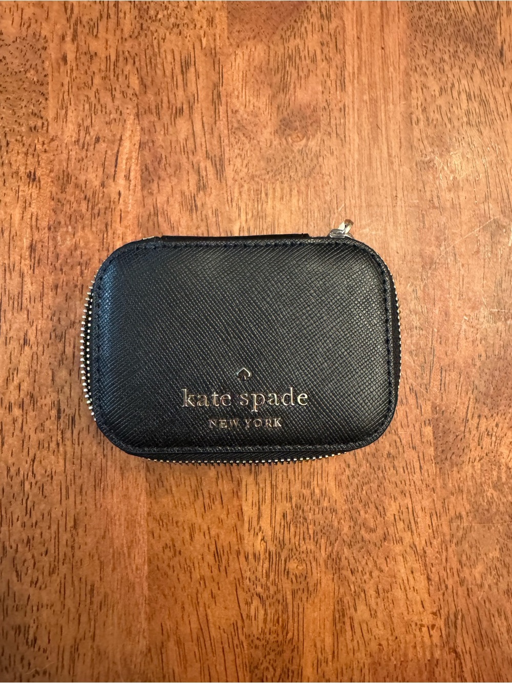 Kate Spade New York Staci Saffiano Leather Travel Jewelry Box in Black & Gold